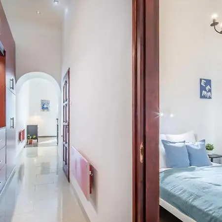 Buda Royal Castle 2 Double Beds Private Appartement